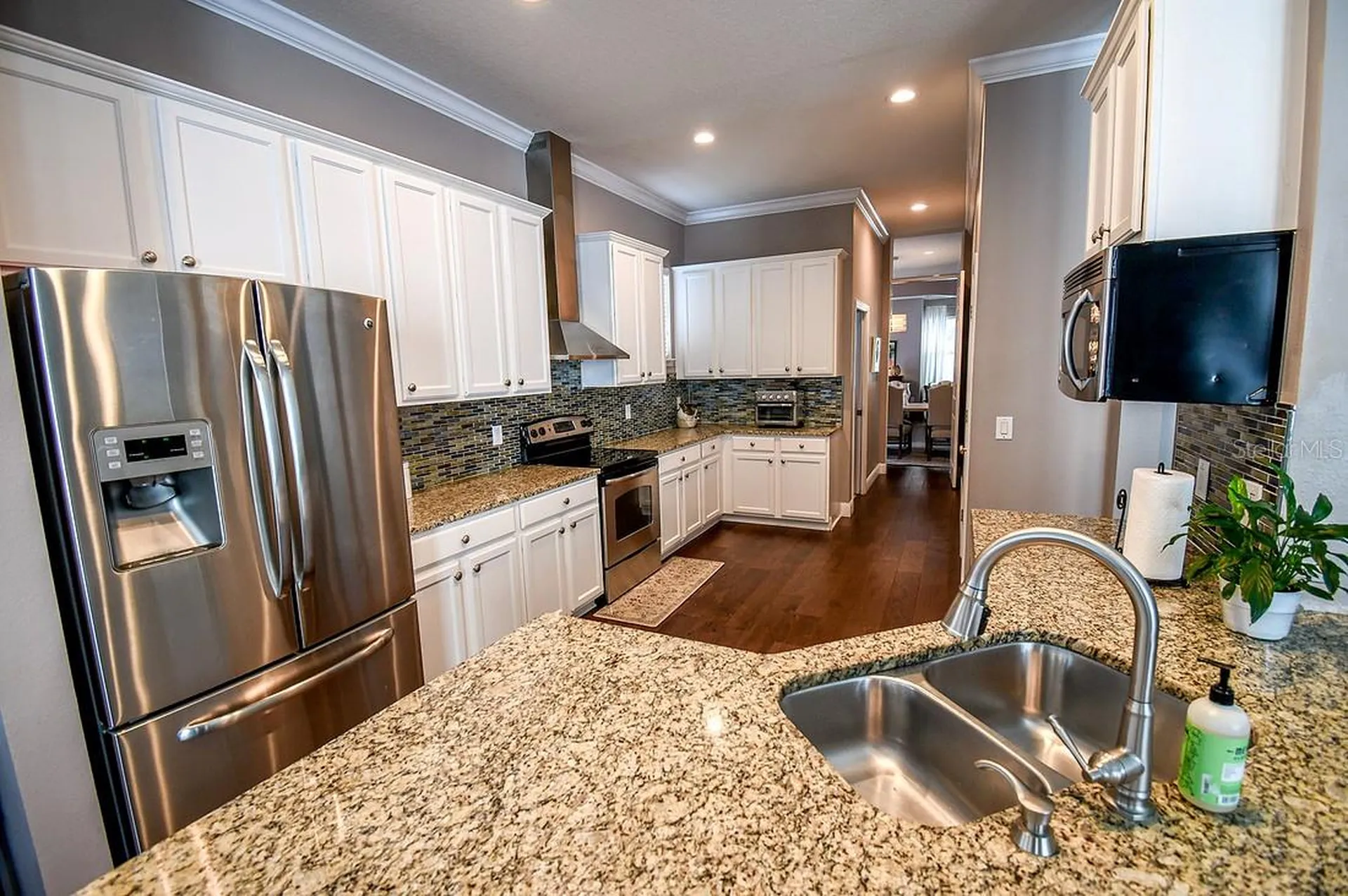 914 Waterside Drive Celebration FL 34747