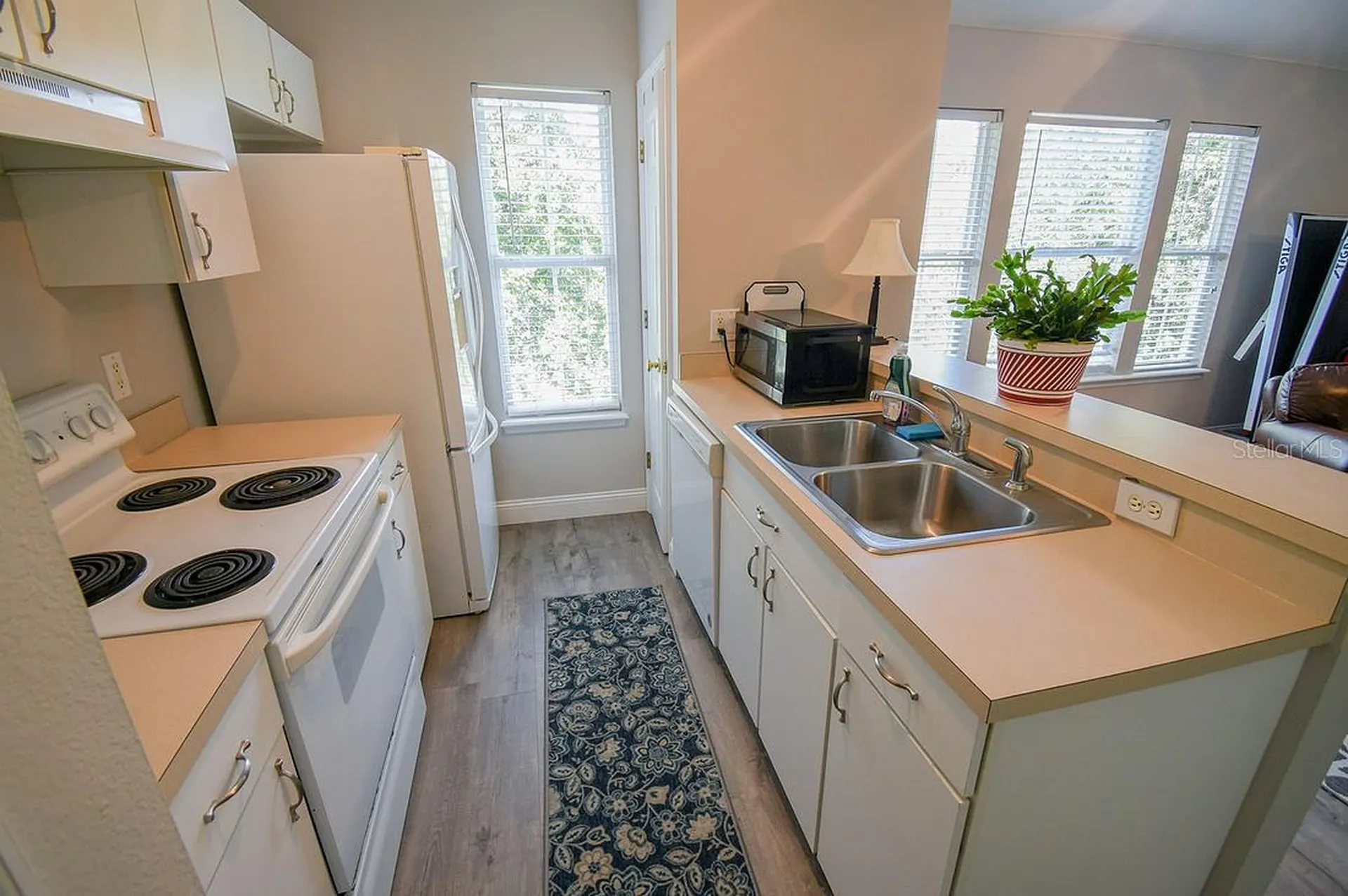 914 Waterside Drive Celebration FL 34747