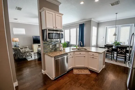 914 Waterside Drive Celebration FL 34747