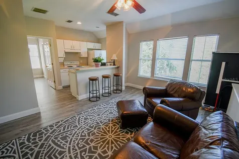 914 Waterside Drive Celebration FL 34747