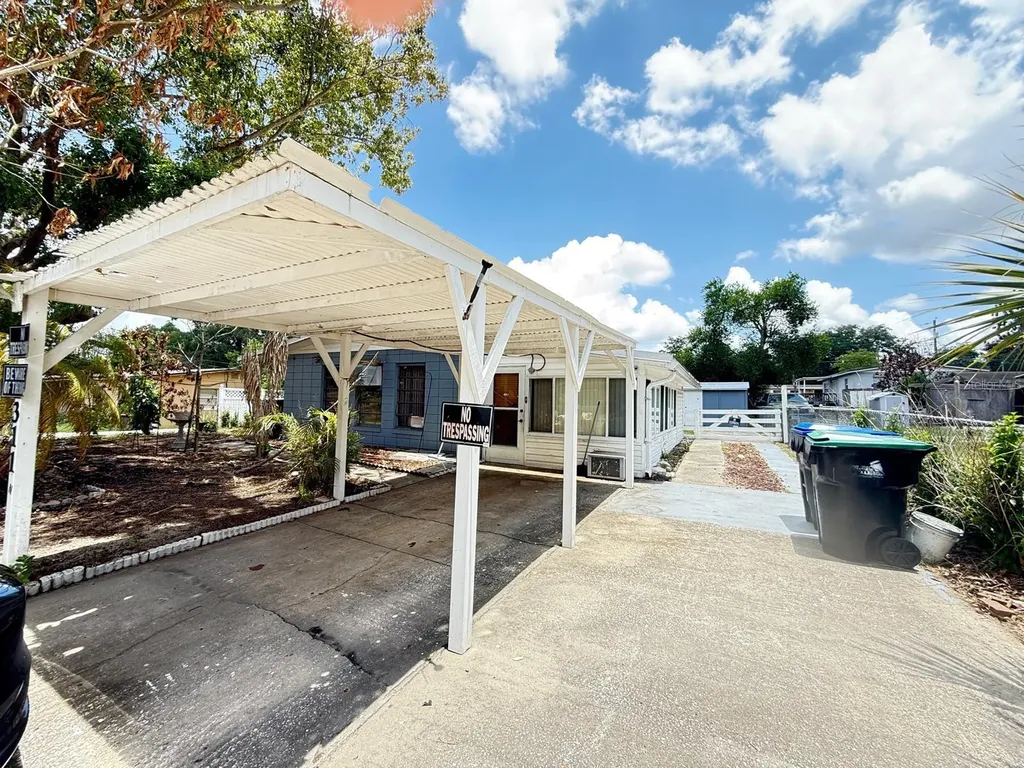 311 N Lancelot Avenue Orlando FL 32835