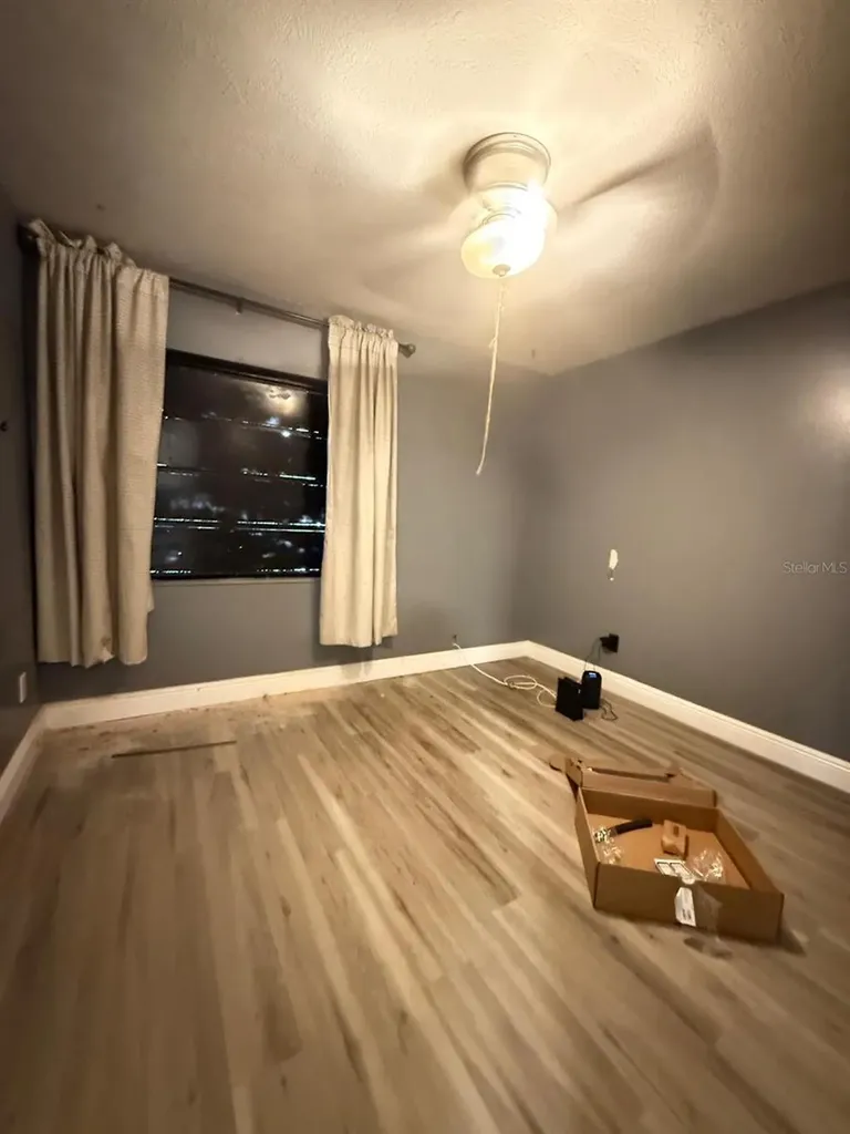 311 N Lancelot Avenue Orlando FL 32835