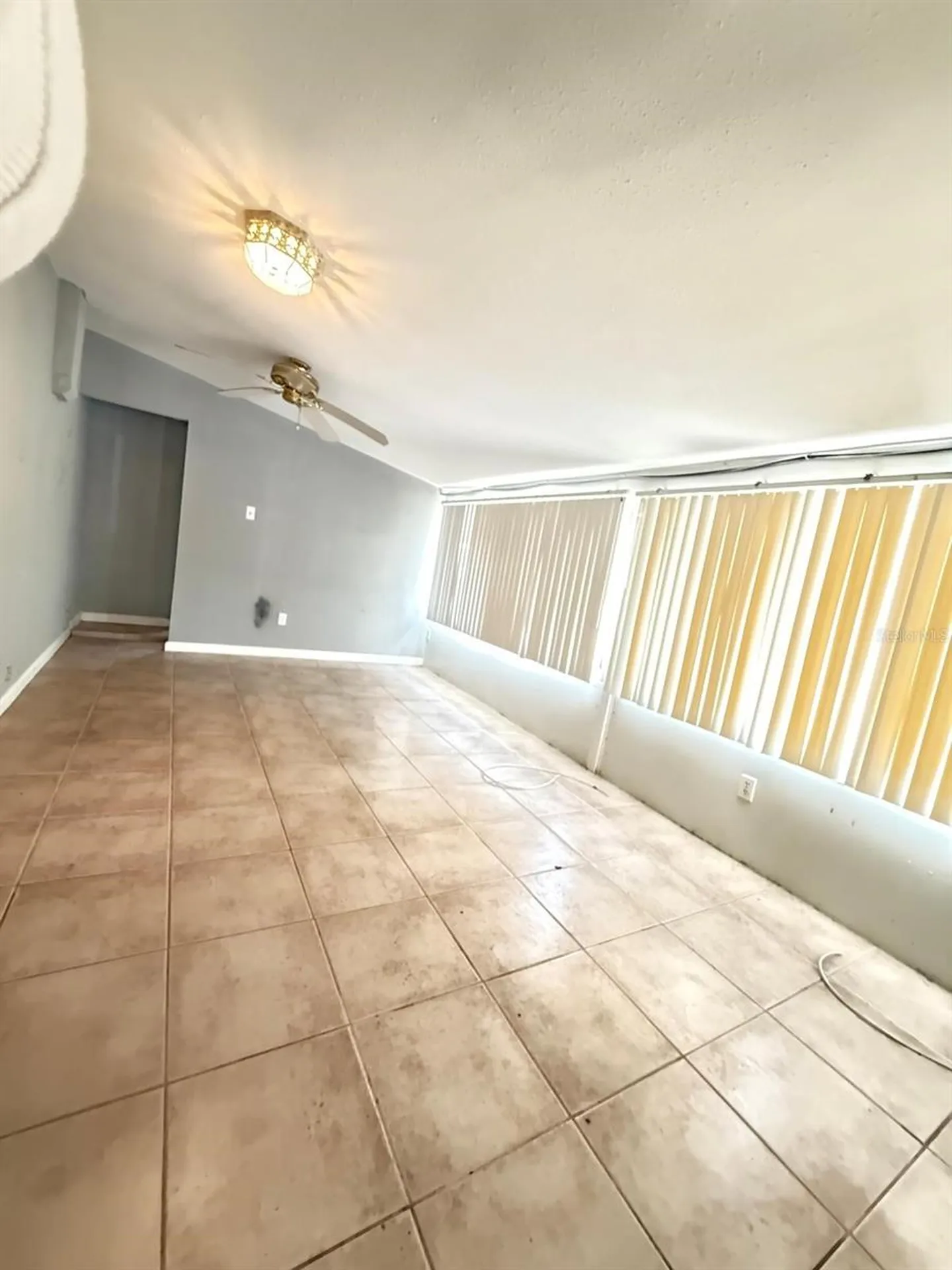 311 N Lancelot Avenue Orlando FL 32835