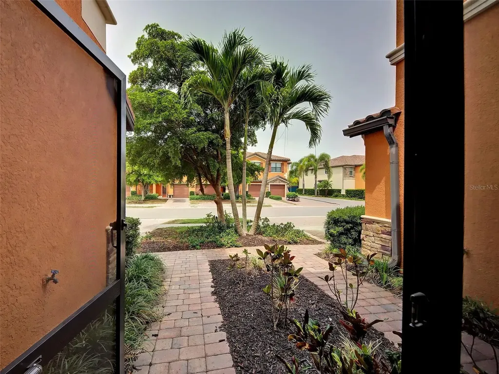 20217 Lagente Circle Venice FL 34293