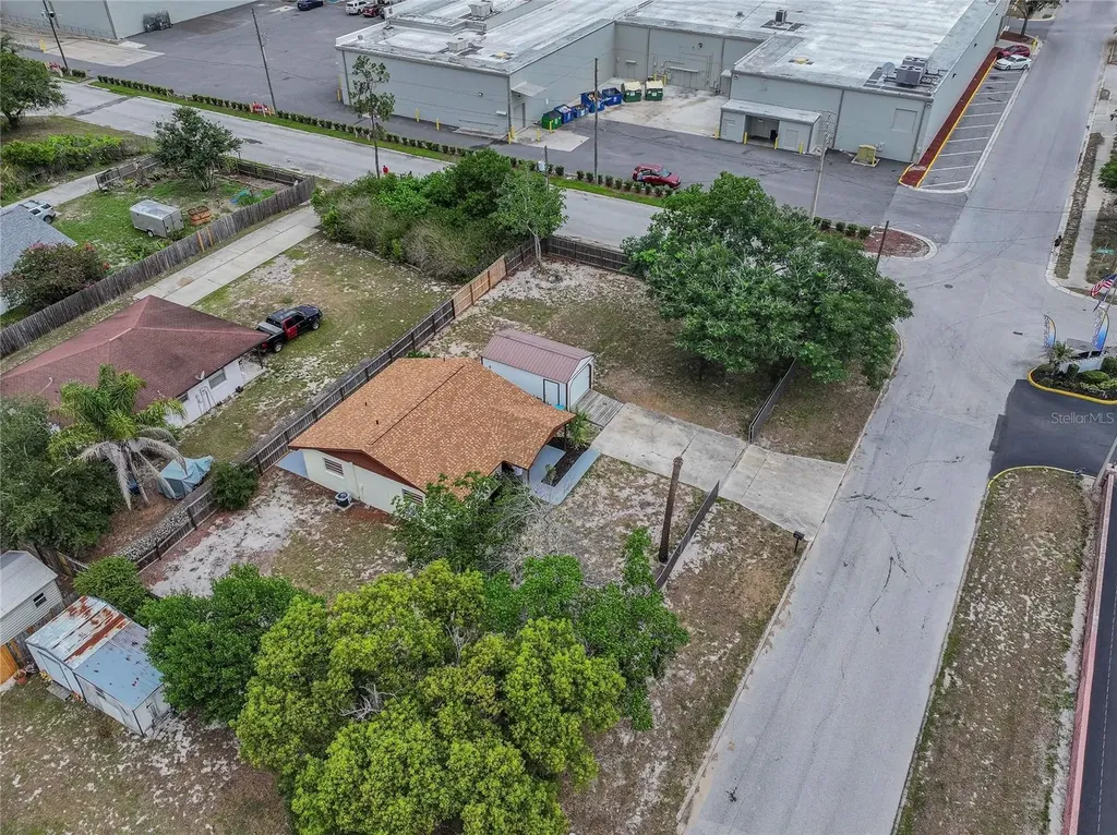 610 2nd Avenue Lake Wales FL 33859