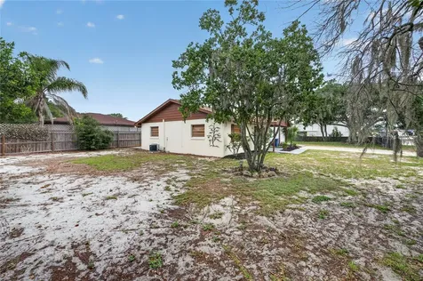610 2nd Avenue Lake Wales FL 33859