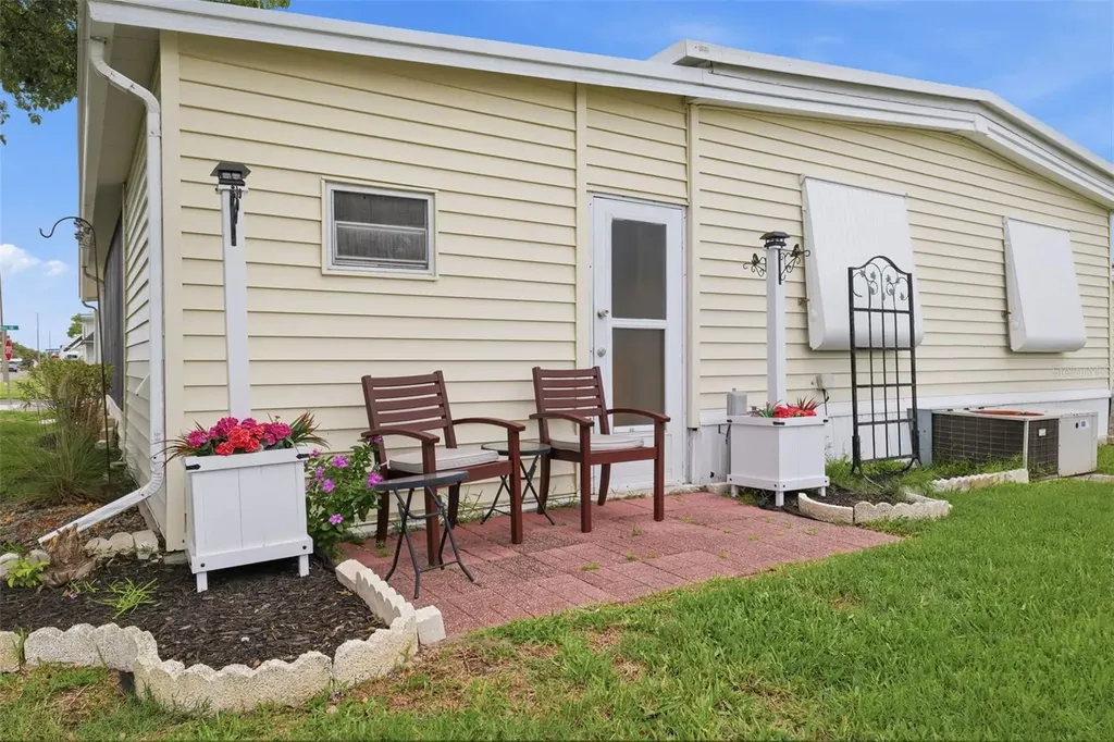 2012 Hilo Drive Holiday FL 34691