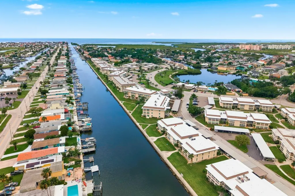 4678 Marine Parkway New Port Richey FL 34652