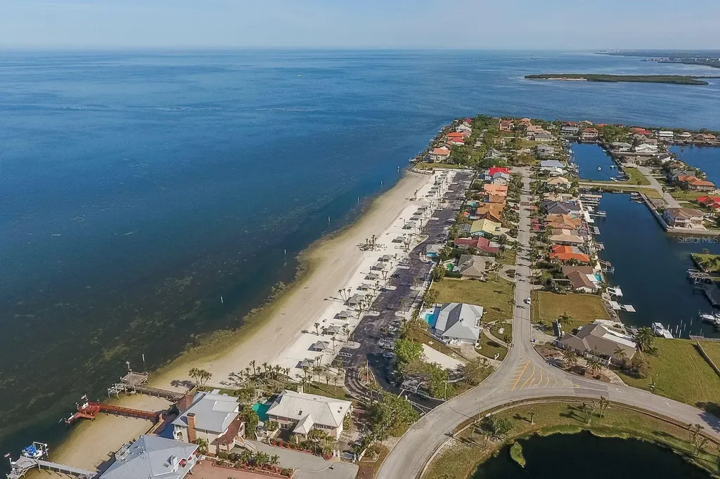 4678 Marine Parkway New Port Richey FL 34652