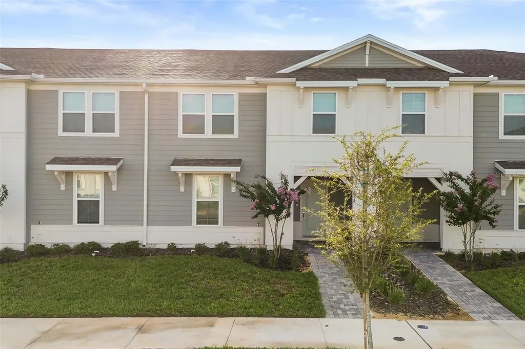 1284 Blue Island Drive Clermont FL 34714