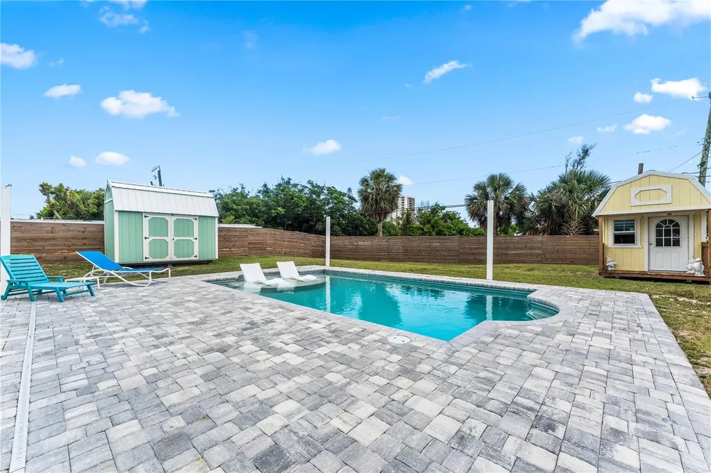 2507 S Peninsula Drive Daytona Beach FL 32118