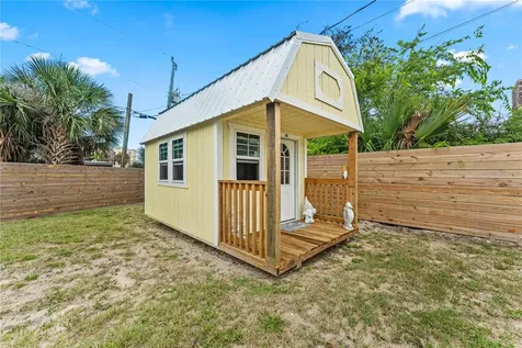 2507 S Peninsula Drive Daytona Beach FL 32118