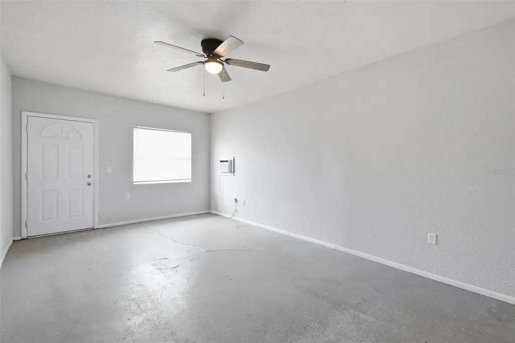 2817 Hawthorne Street Sarasota FL 34239