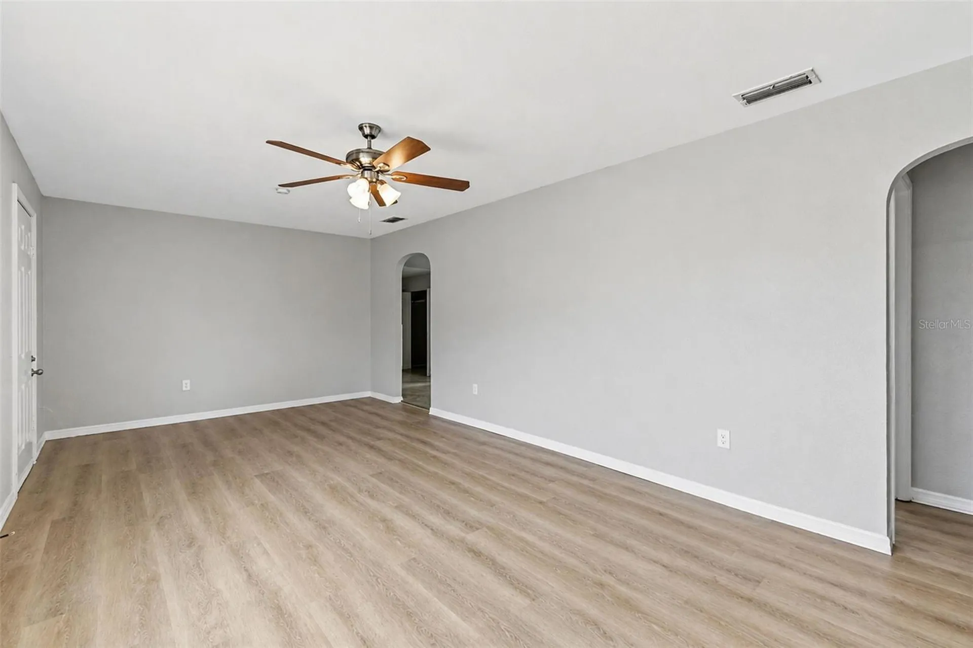 2817 Hawthorne Street Sarasota FL 34239