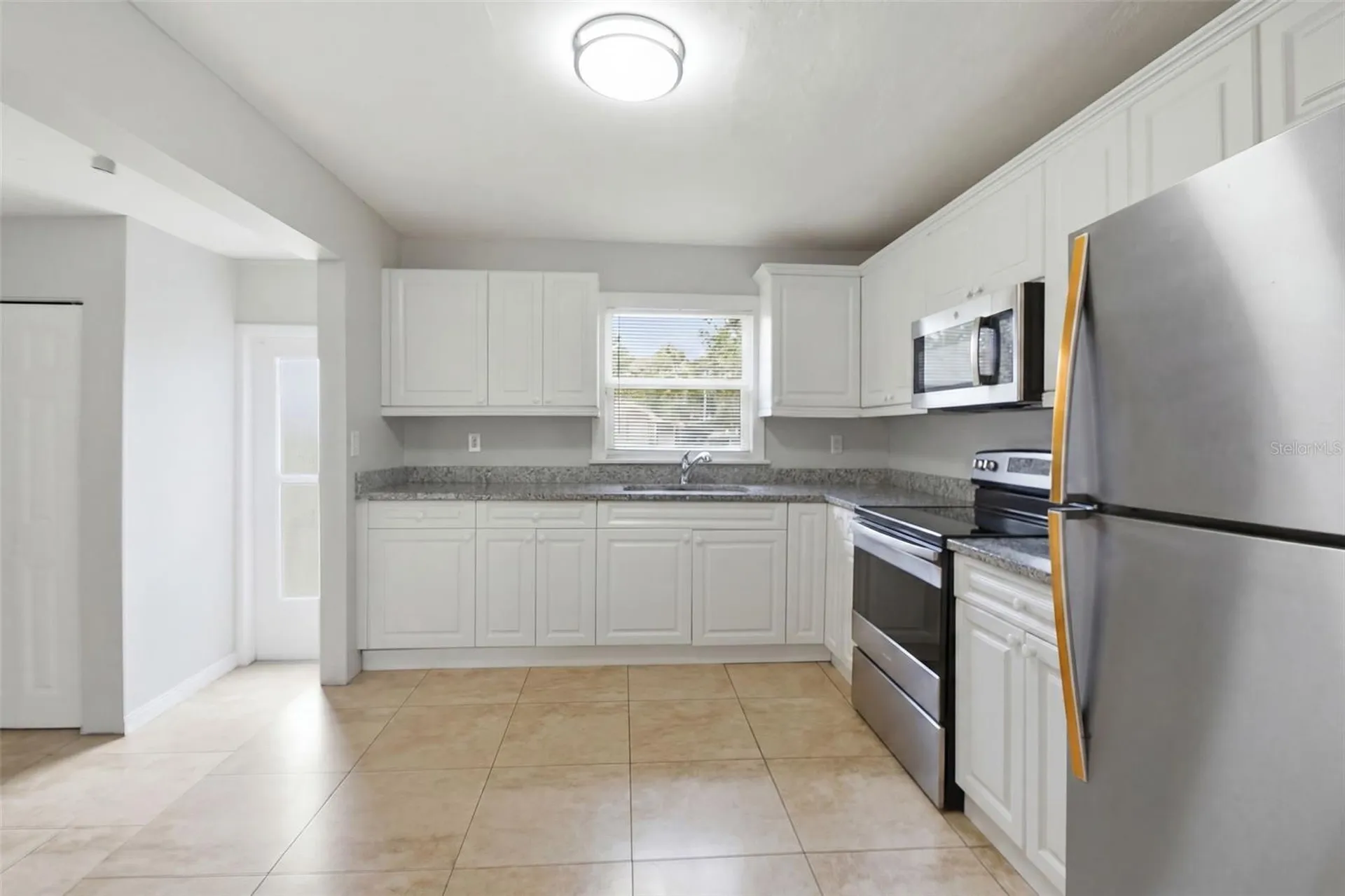 2817 Hawthorne Street Sarasota FL 34239