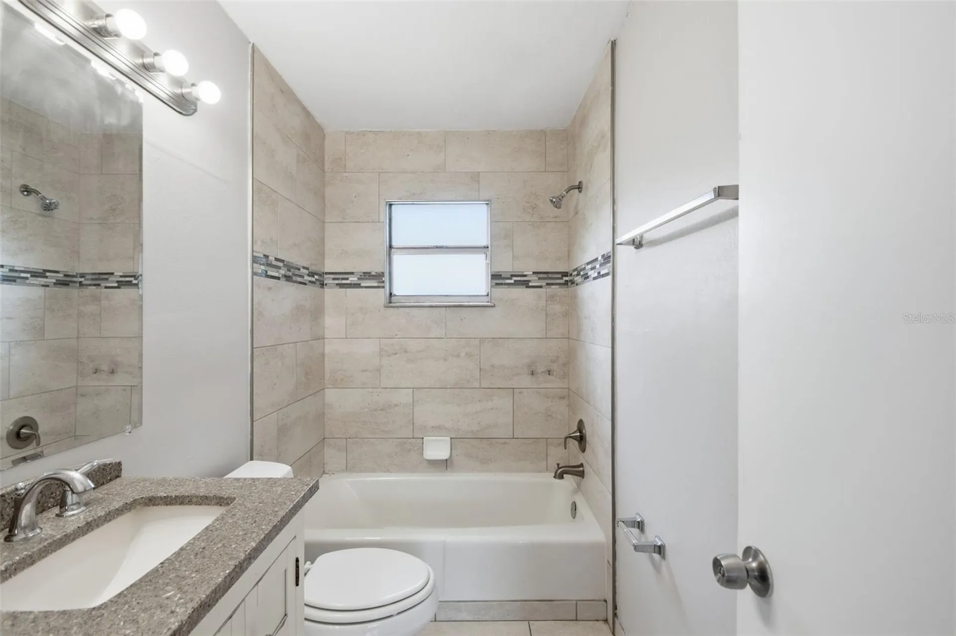 2817 Hawthorne Street Sarasota FL 34239