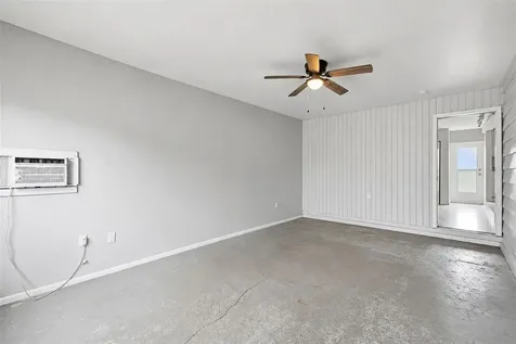 2817 Hawthorne Street Sarasota FL 34239