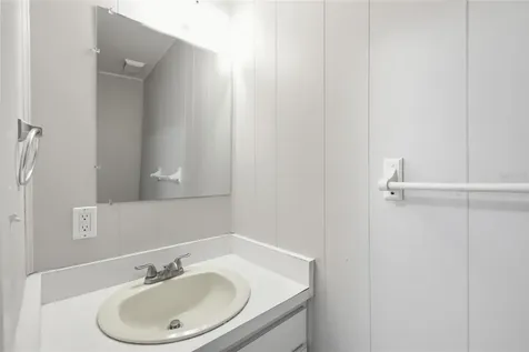 2817 Hawthorne Street Sarasota FL 34239