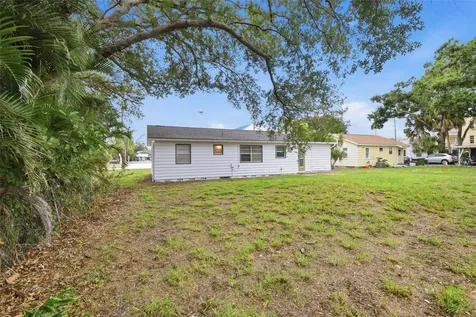 2817 Hawthorne Street Sarasota FL 34239