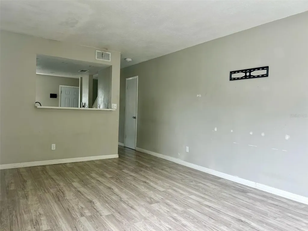 7195 E Bank Drive Tampa FL 33617