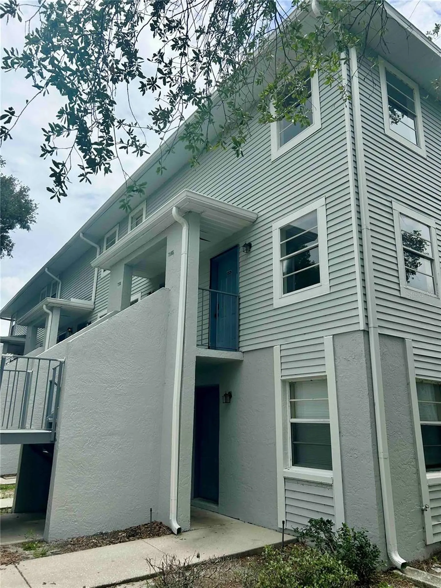 7195 E Bank Drive Tampa FL 33617