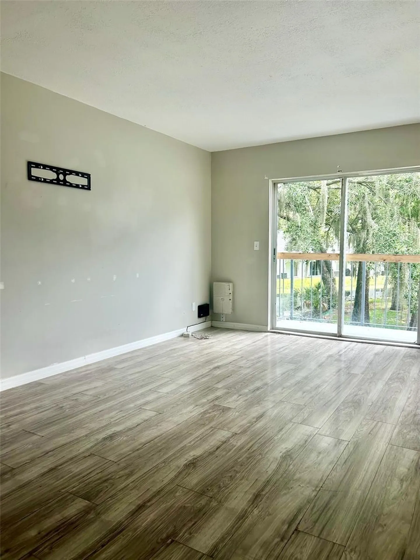 7195 E Bank Drive Tampa FL 33617