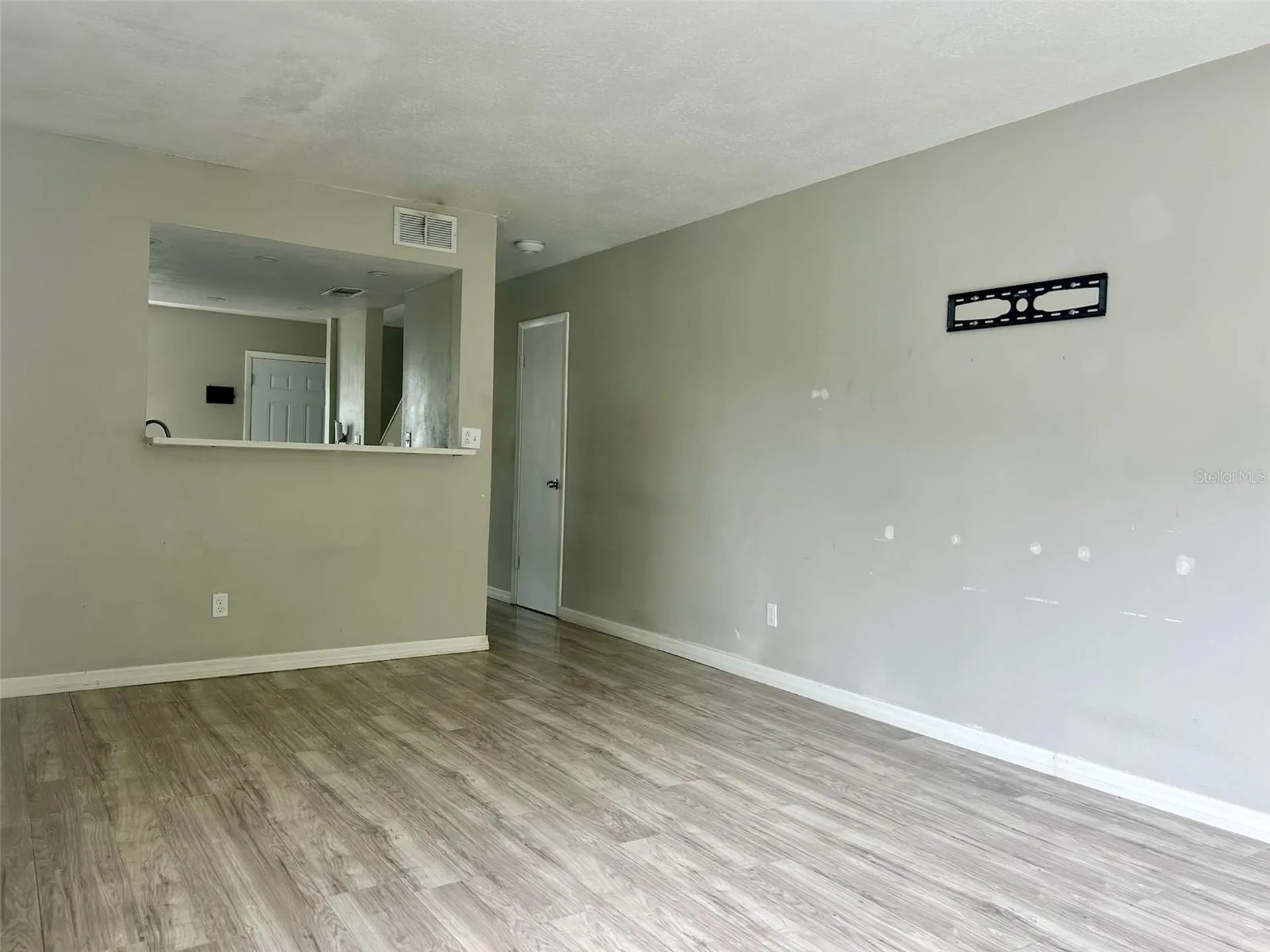 7195 E Bank Drive Tampa FL 33617