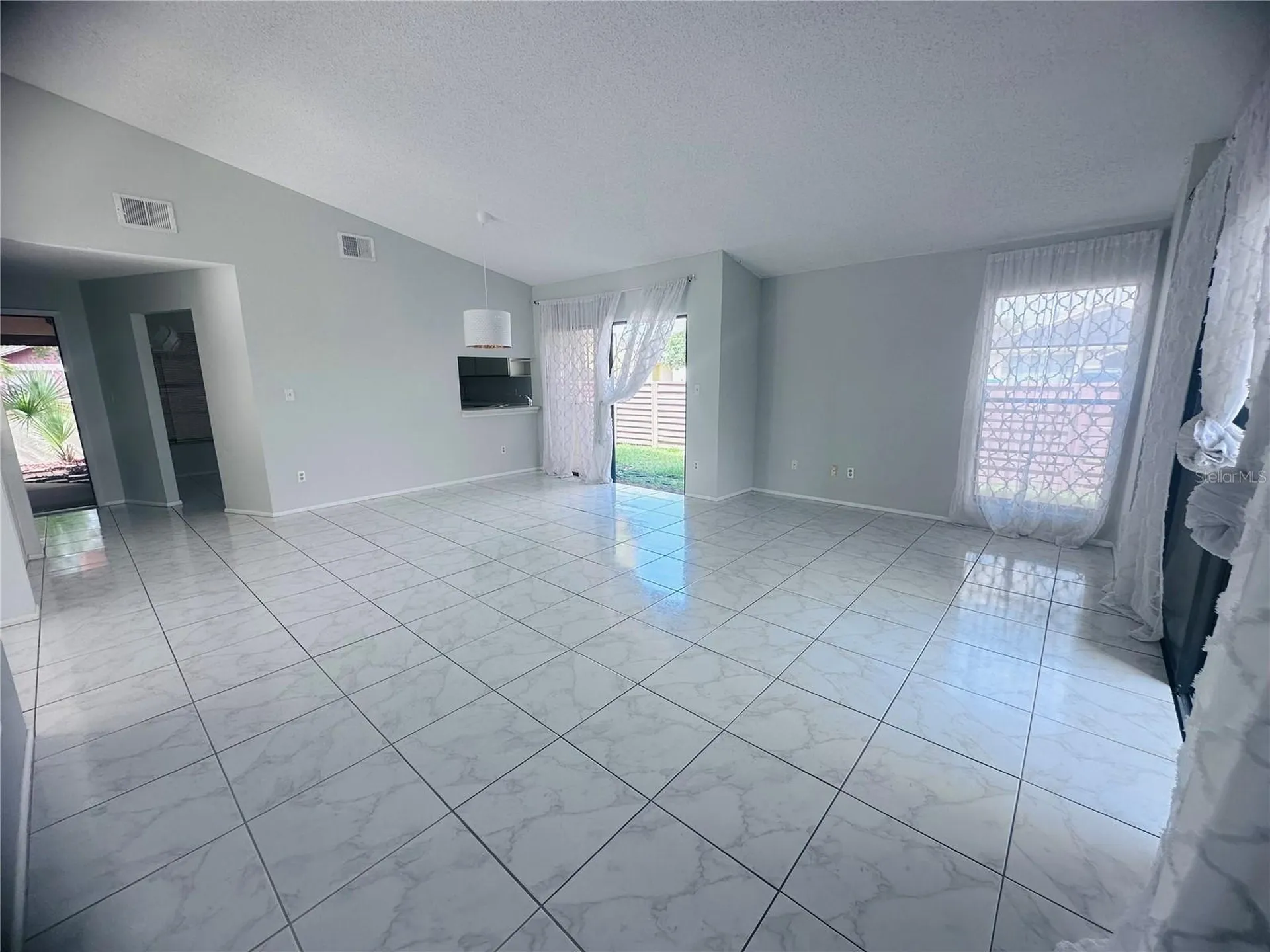 6256 Gardenview Court Orlando FL 32822