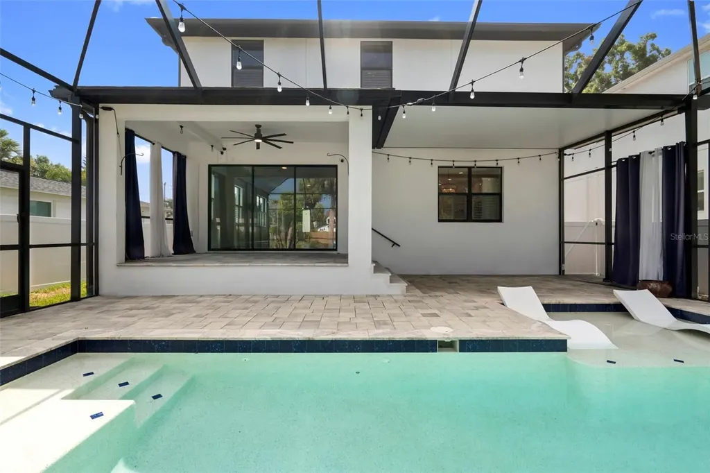 6209 S 3rd Street Tampa FL 33611