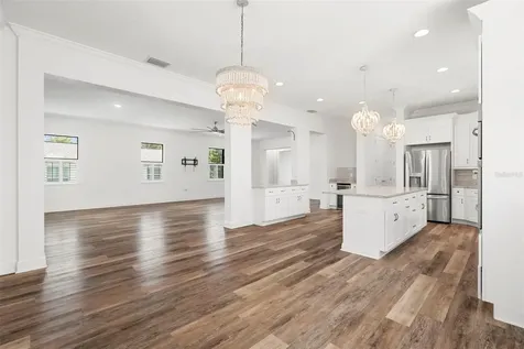 6209 S 3rd Street Tampa FL 33611