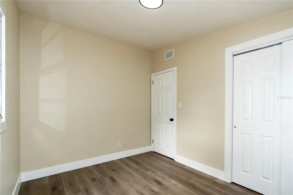 8325 Endive Avenue Tampa FL 33619