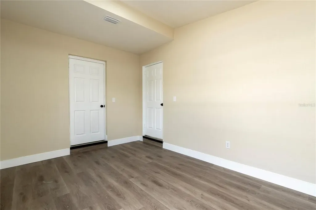 8325 Endive Avenue Tampa FL 33619