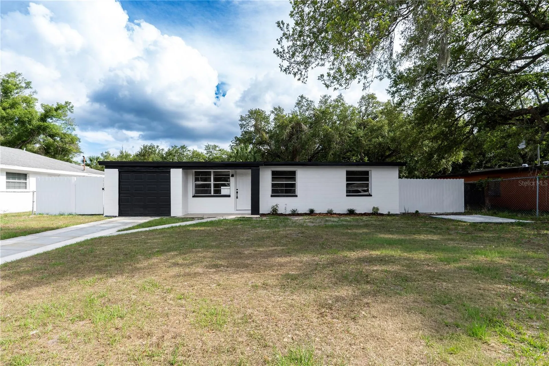 8325 Endive Avenue Tampa FL 33619