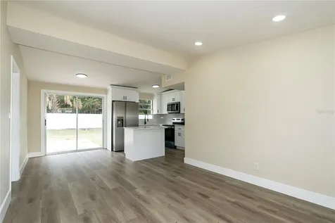 8325 Endive Avenue Tampa FL 33619