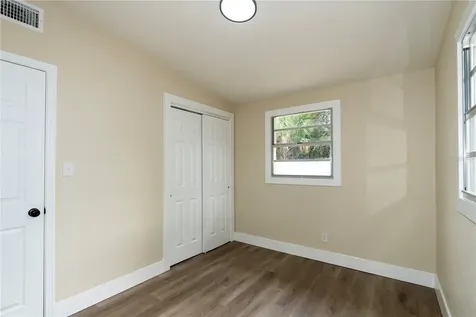 8325 Endive Avenue Tampa FL 33619