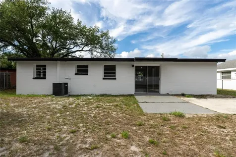 8325 Endive Avenue Tampa FL 33619