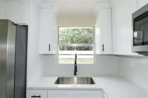 8325 Endive Avenue Tampa FL 33619