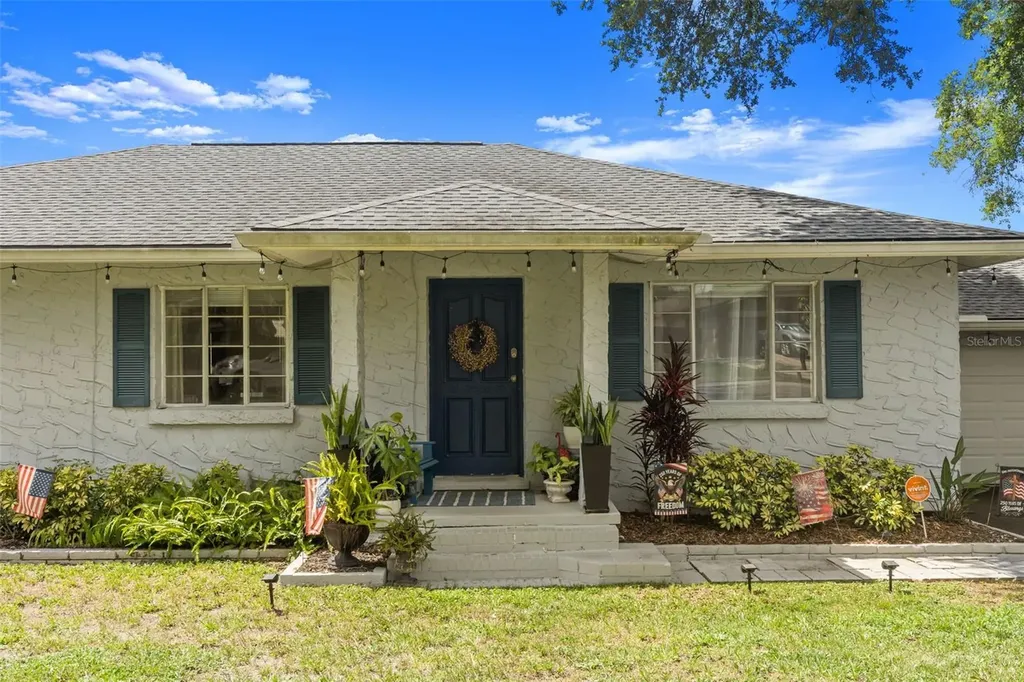 920 Alicia Avenue Tampa FL 33604