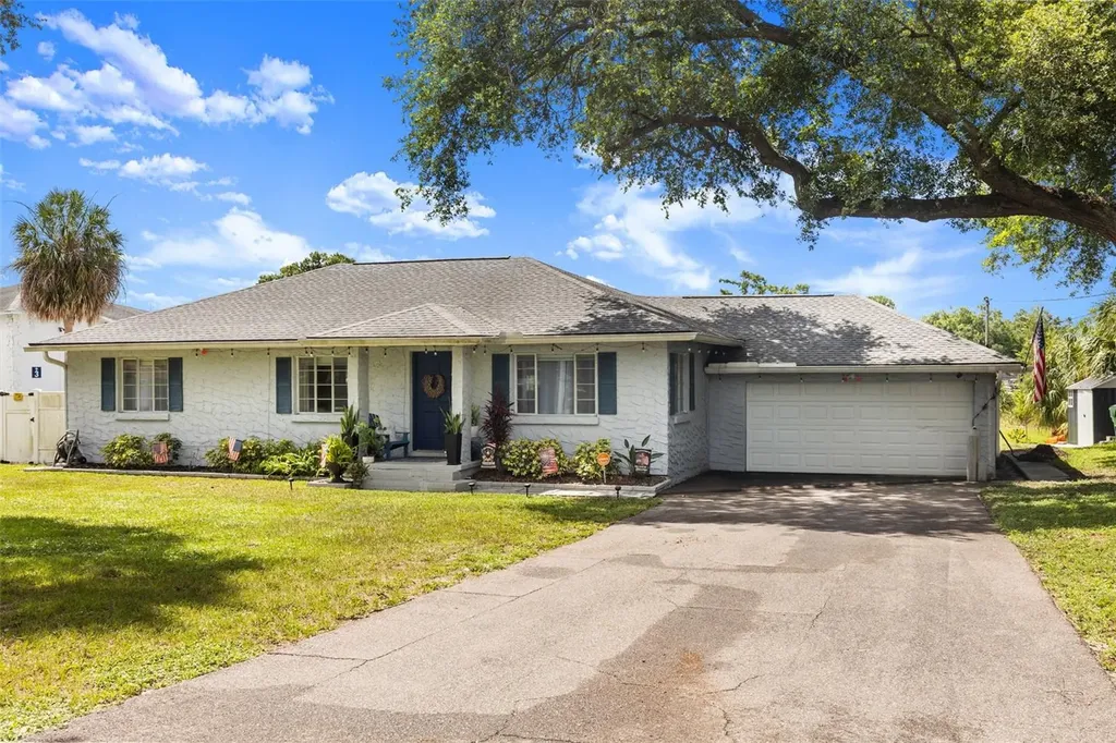 920 Alicia Avenue Tampa FL 33604
