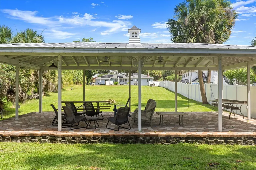 920 Alicia Avenue Tampa FL 33604
