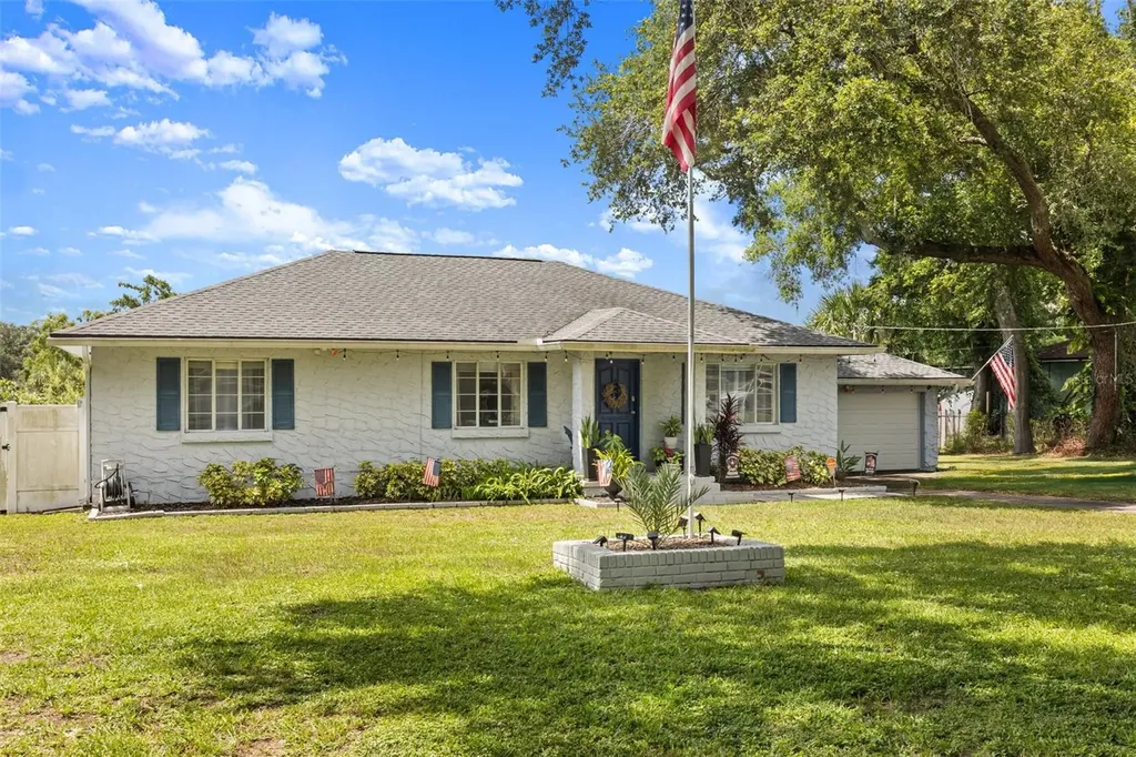 920 Alicia Avenue Tampa FL 33604