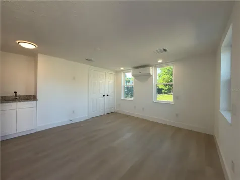 401 E Columbus Drive Tampa FL 33602