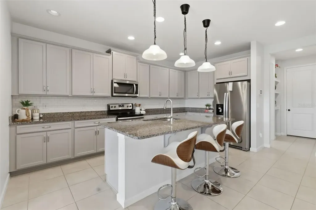 1011 Lee Shore Street Valrico FL 33594