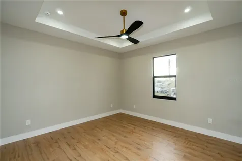 12905 Worchester Avenue Tampa FL 33624