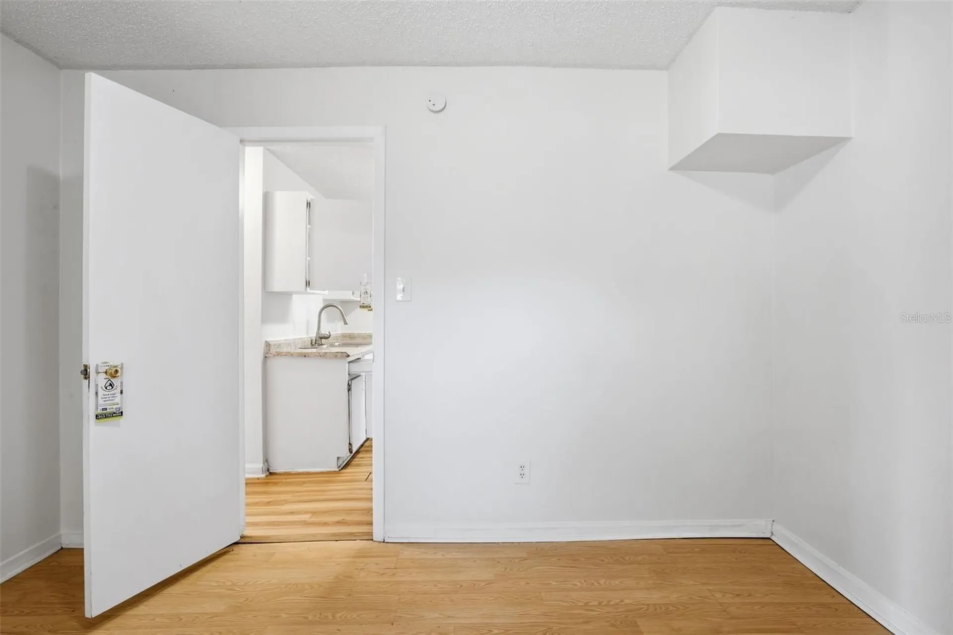 1510 E Navajo Avenue Tampa FL 33612