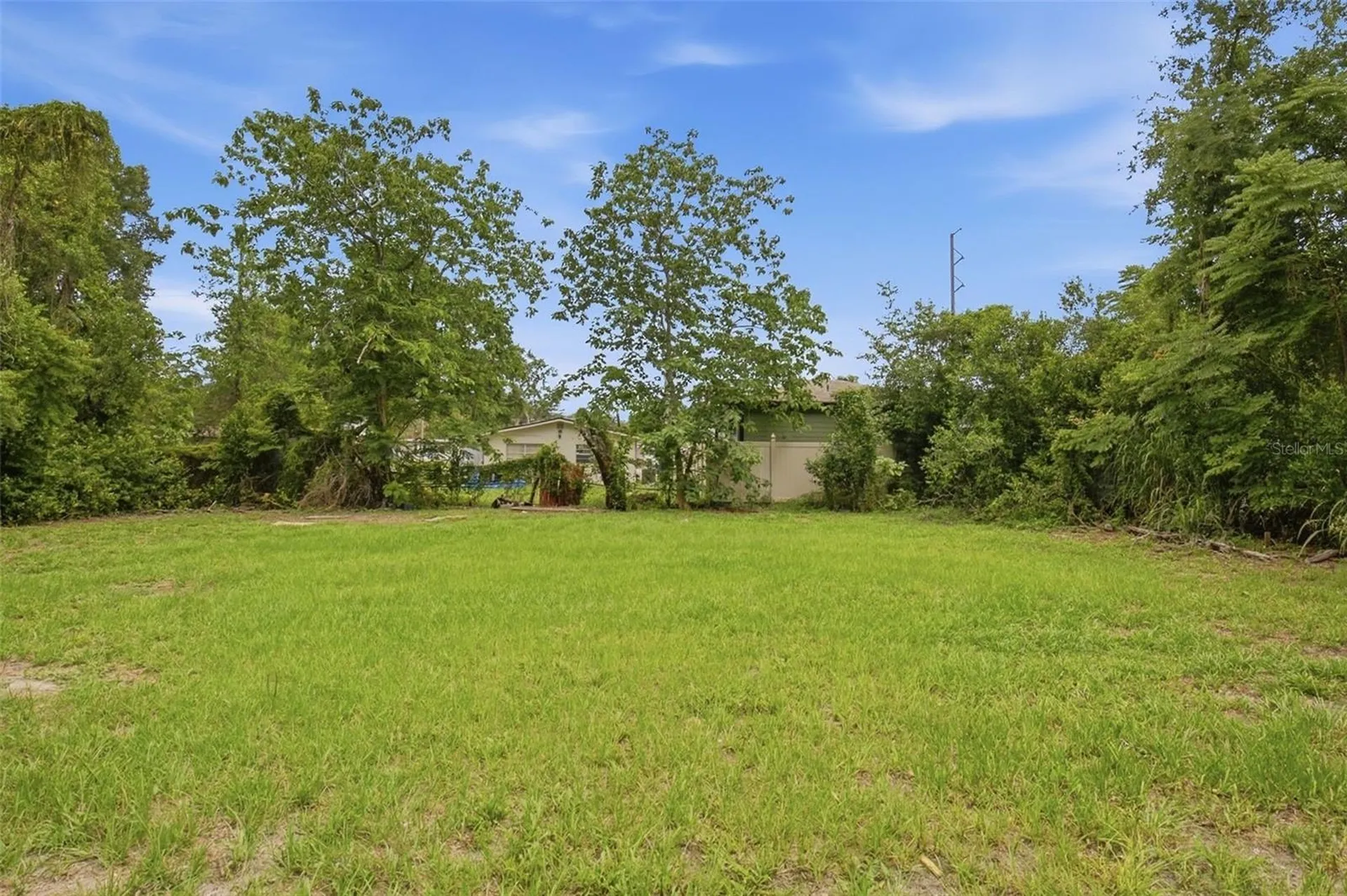 1510 E Navajo Avenue Tampa FL 33612