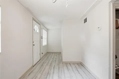 1510 E Navajo Avenue Tampa FL 33612