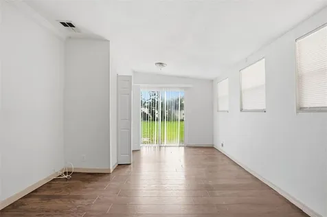 1510 E Navajo Avenue Tampa FL 33612