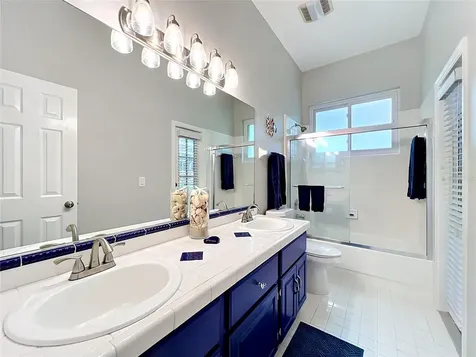 2404 Chantilly Terrace Oviedo FL 32765