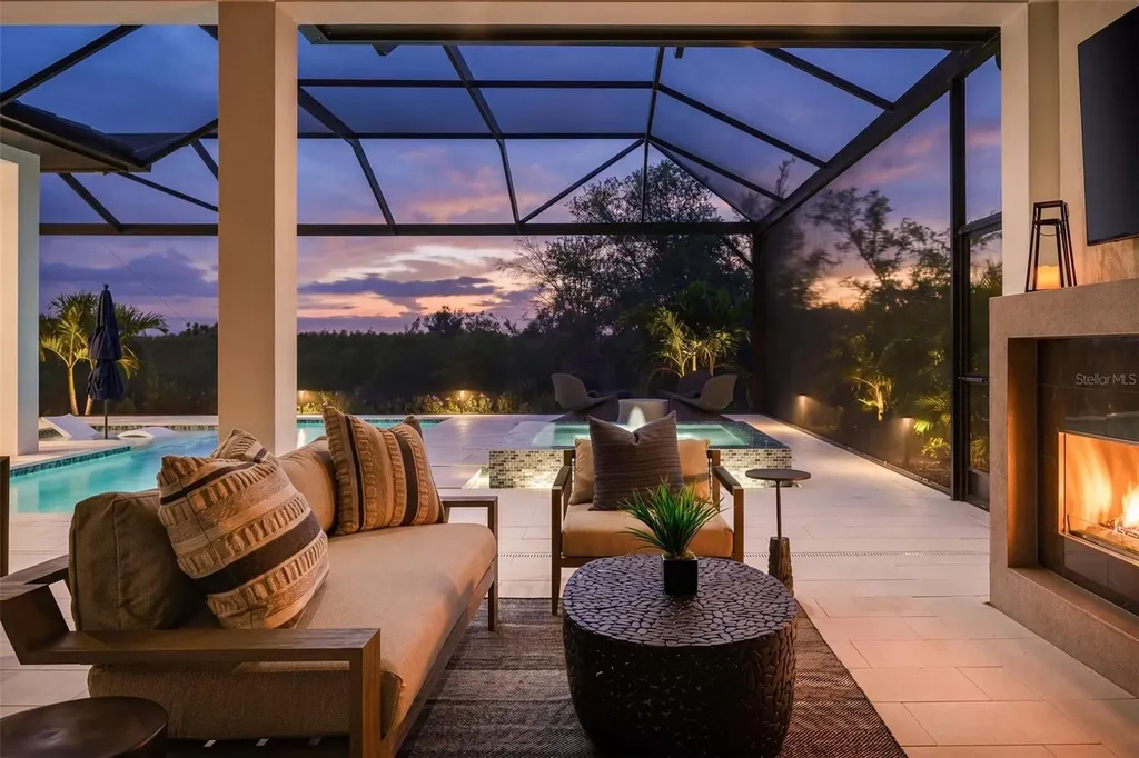 263 Crystal Waters Drive Sarasota FL 34240